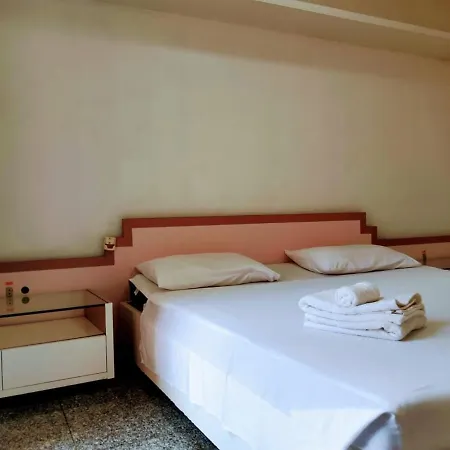 Flat Atlântico, Com 02 Quartos